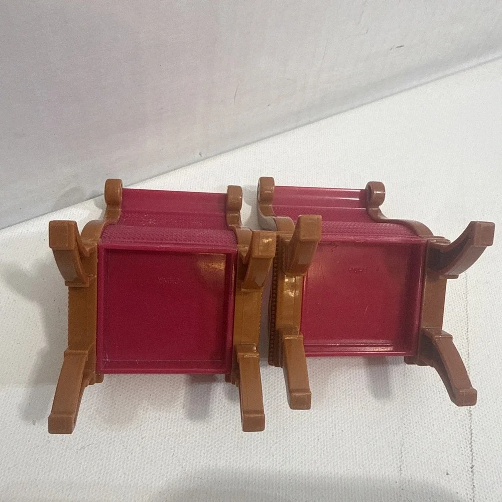 Fisher-Price‎ Loving Family dollhouse furniture Dining Room Table Red Chairs